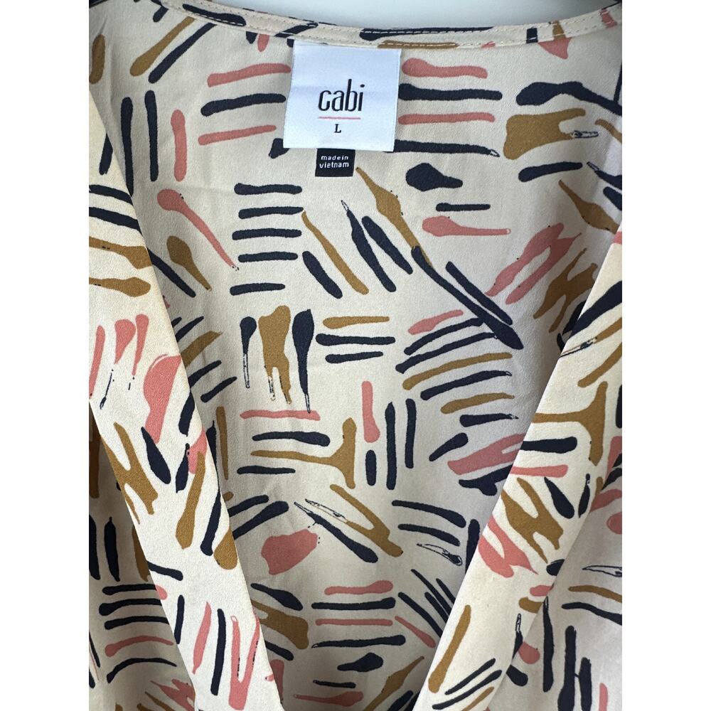 Cabi Marni Blouse Abstract Print Chiffon Deep V Crossover Top 4162 Size Large - Picture 8 of 14